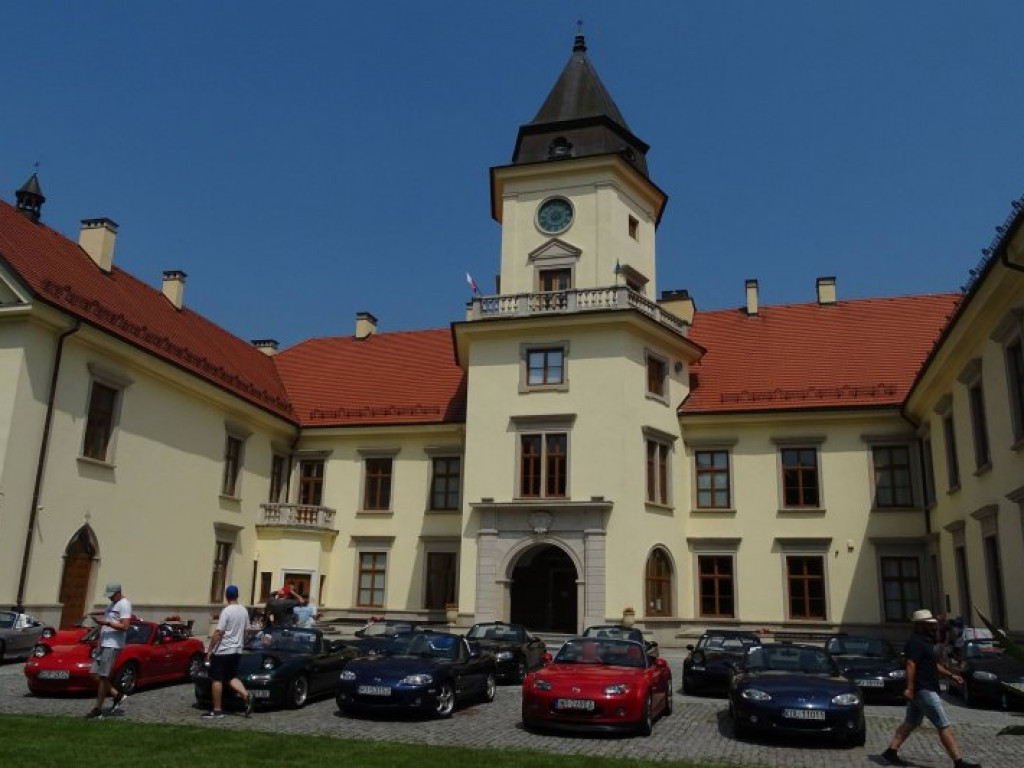 Mazdy MX 5 zjechały do Tarnobrzega [zdjęcia]