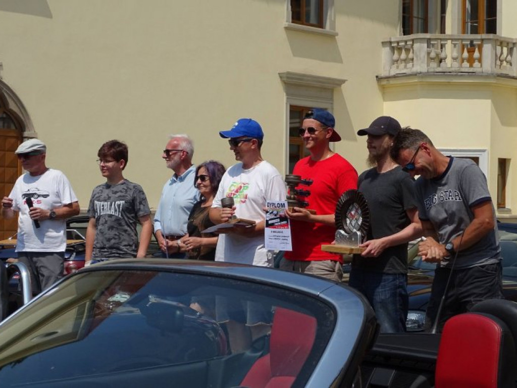 Mazdy MX 5 zjechały do Tarnobrzega [zdjęcia]