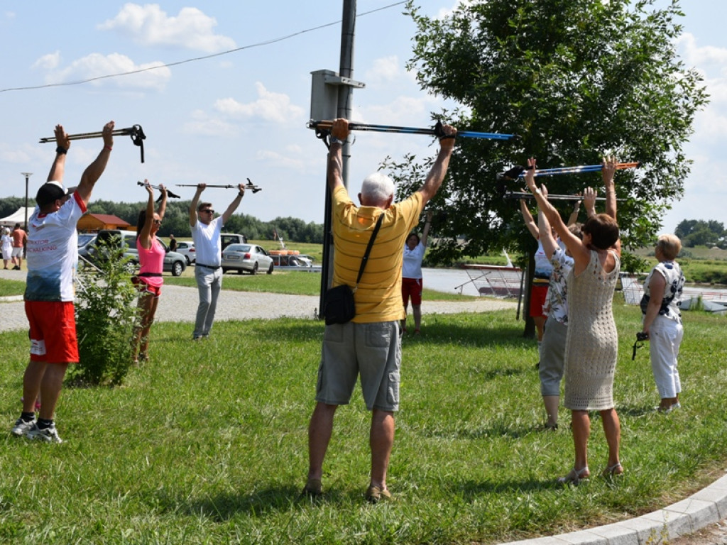 Sandomierz. Badania, porady i nordic walking w miasteczku zdrowia nad Wisłą  [zdjęcia]