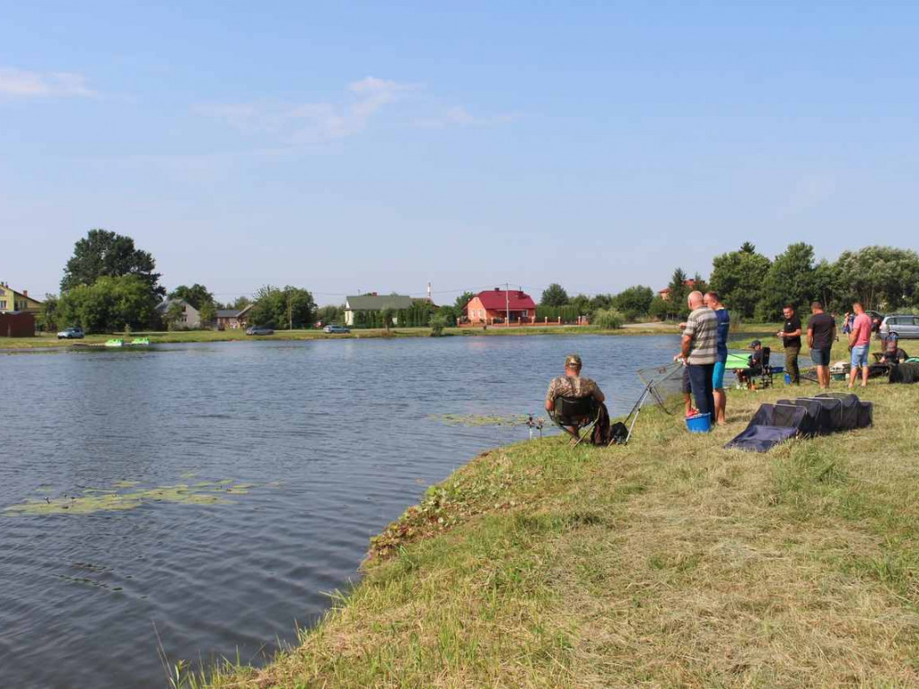 Gorzyce. Łowienie, gotowanie i świetna zabawa z nagrodami. Święto Ryby w Motyczu Poduchownym [zdjęcia]