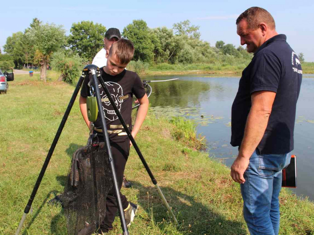 Gorzyce. Łowienie, gotowanie i świetna zabawa z nagrodami. Święto Ryby w Motyczu Poduchownym [zdjęcia]