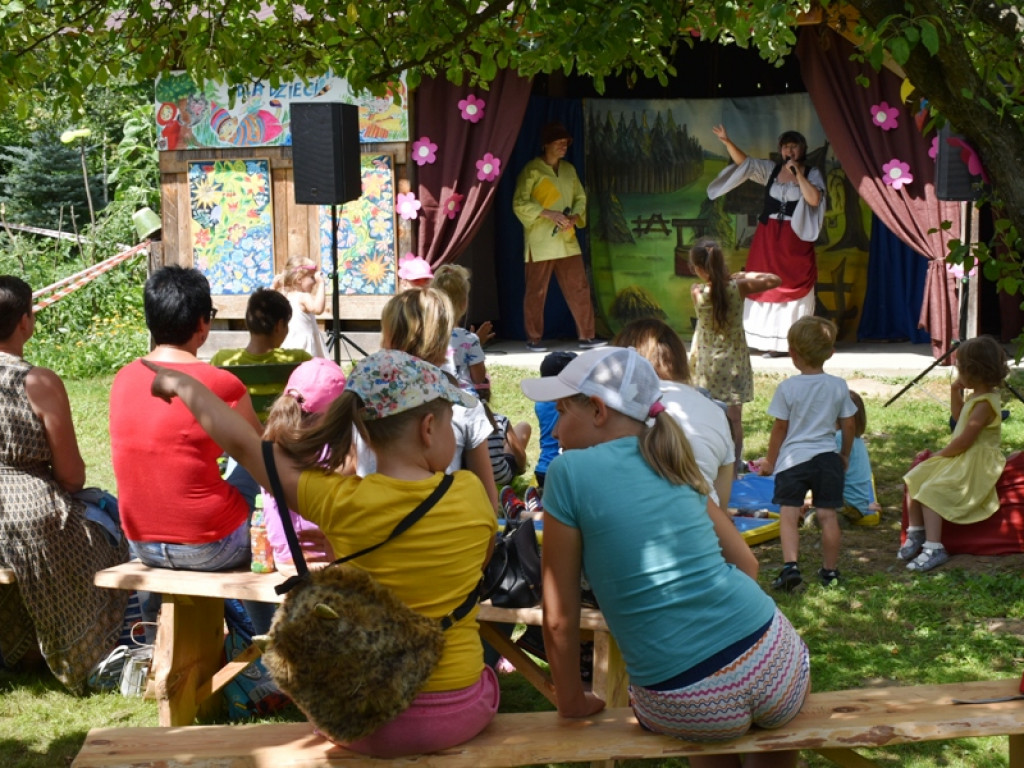 Festiwal teatralny dla najmłodszych w Dąbiu [zdjęcia]