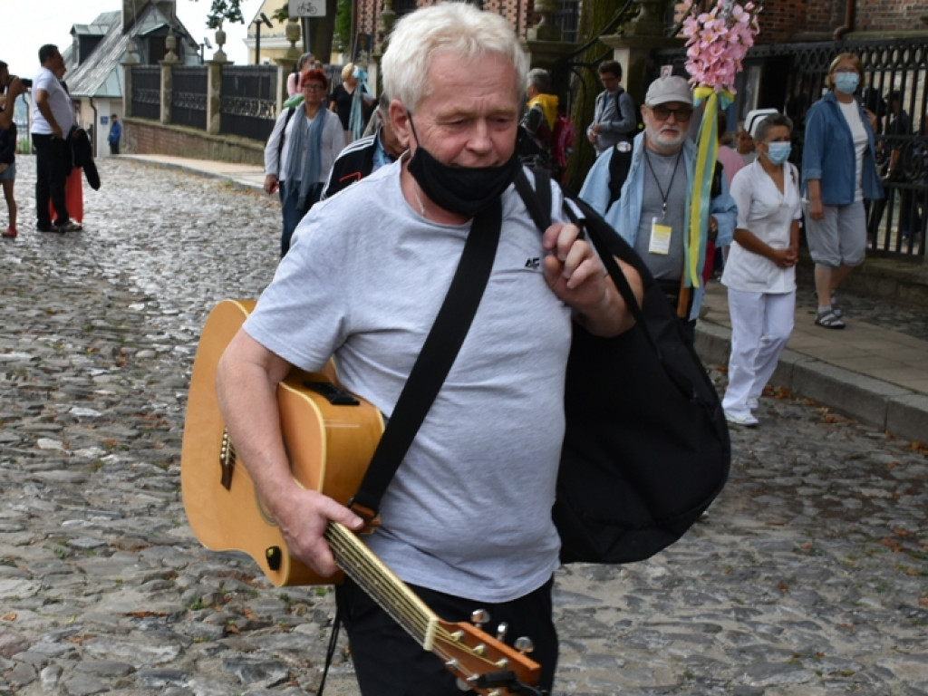 Sandomierz. Pątnicy już na szlaku [zdjęcia]