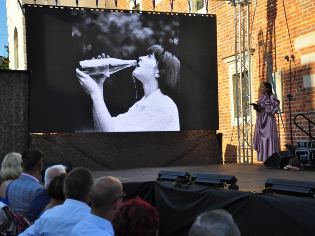 Sandomierz stolicą polskiej mody. Wielki pokaz na zakończenie Nadwiślańskiego Fashion Week [zdjęcia]