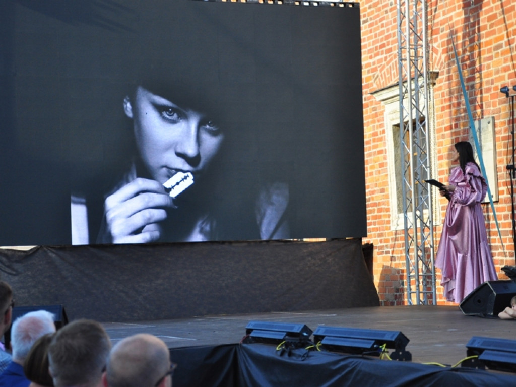 Sandomierz stolicą polskiej mody. Wielki pokaz na zakończenie Nadwiślańskiego Fashion Week [zdjęcia]