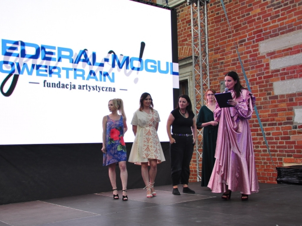 Sandomierz stolicą polskiej mody. Wielki pokaz na zakończenie Nadwiślańskiego Fashion Week [zdjęcia]