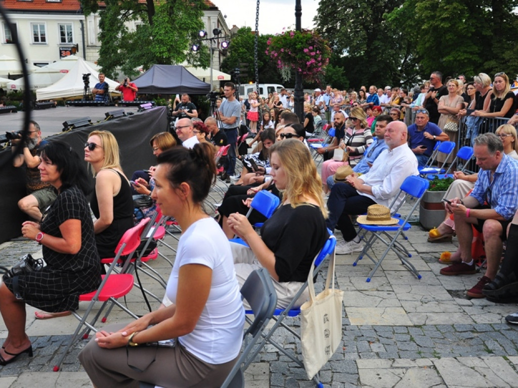 Sandomierz stolicą polskiej mody. Wielki pokaz na zakończenie Nadwiślańskiego Fashion Week [zdjęcia]