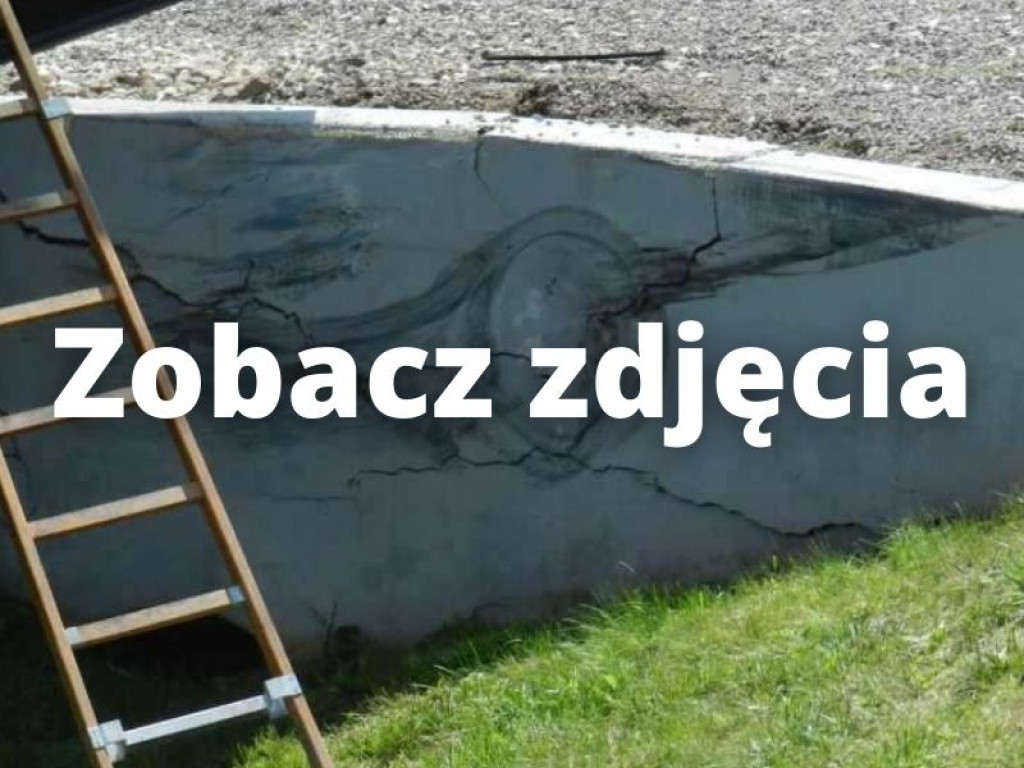 W Trześni samochód uderzył w przepust, kierowca w szpitalu [zdjęcia]