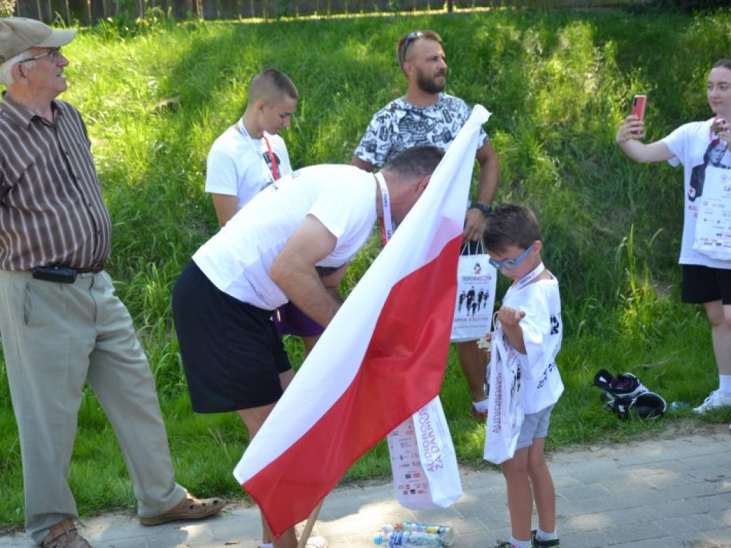 W Tarnobrzegu biegiem Wilczym Tropem upamiętnili żołnierzy wyklętych [zdjęcia]