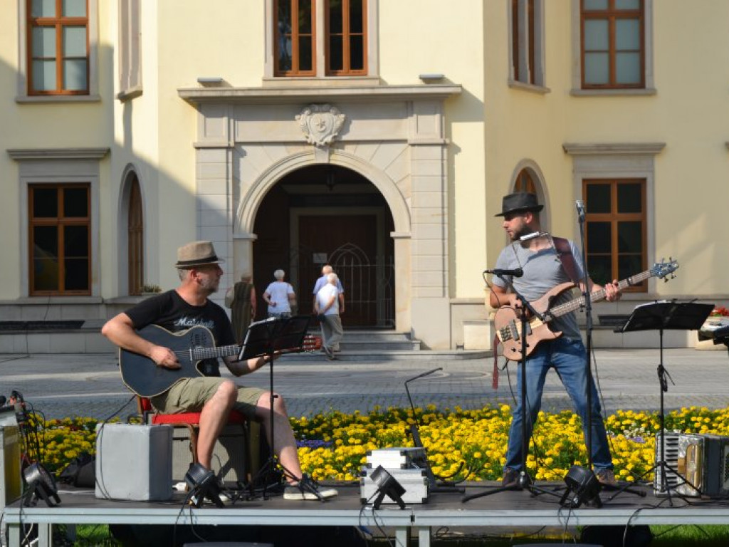Tarnobrzeg. Muzyczna uczta w parku dzikowskim [zdjęcia]