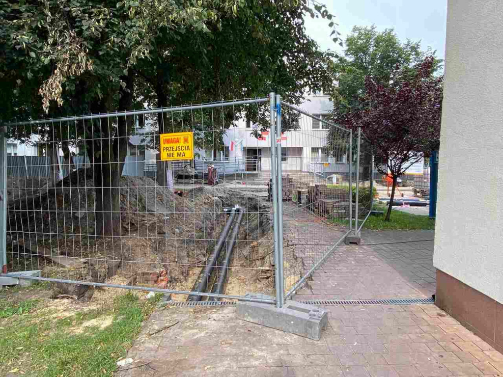 Trwają remonty sieci cieplnych w centrum miasta. Przebudowa czeka też os. Piastów i ul. Wiślną [zdjęcia]