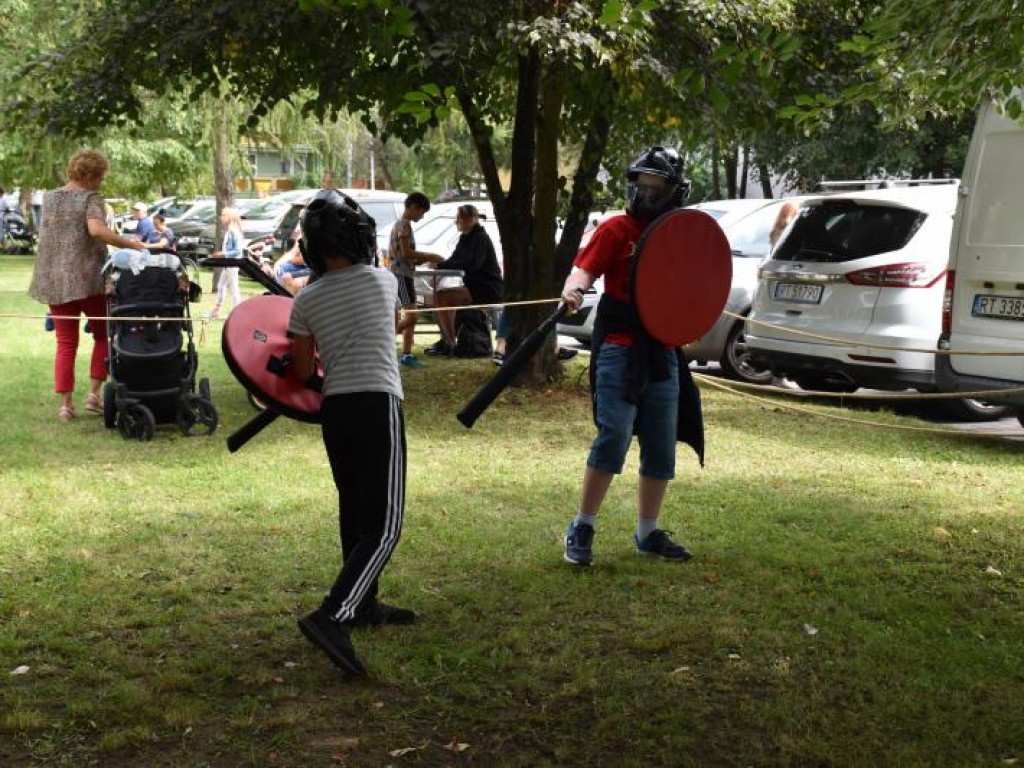 Doskonała zabawa i ogrom atrakcji podczas Wakacyjnego Pikniku w Tarnobrzegu [zdjęcia]