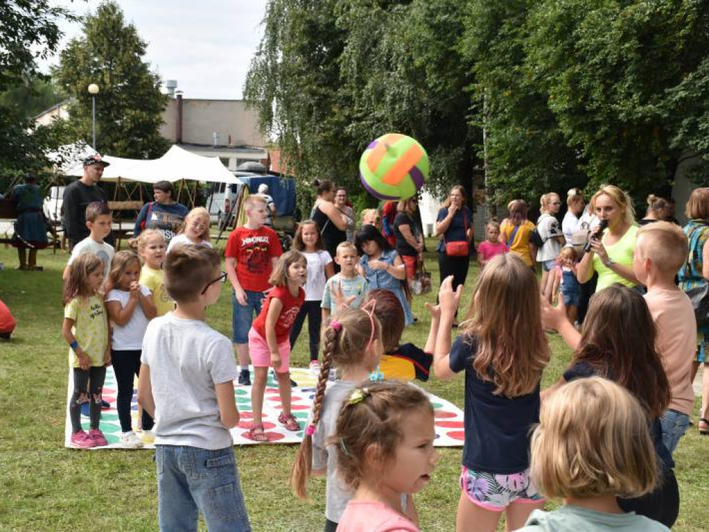 Doskonała zabawa i ogrom atrakcji podczas Wakacyjnego Pikniku w Tarnobrzegu [zdjęcia]