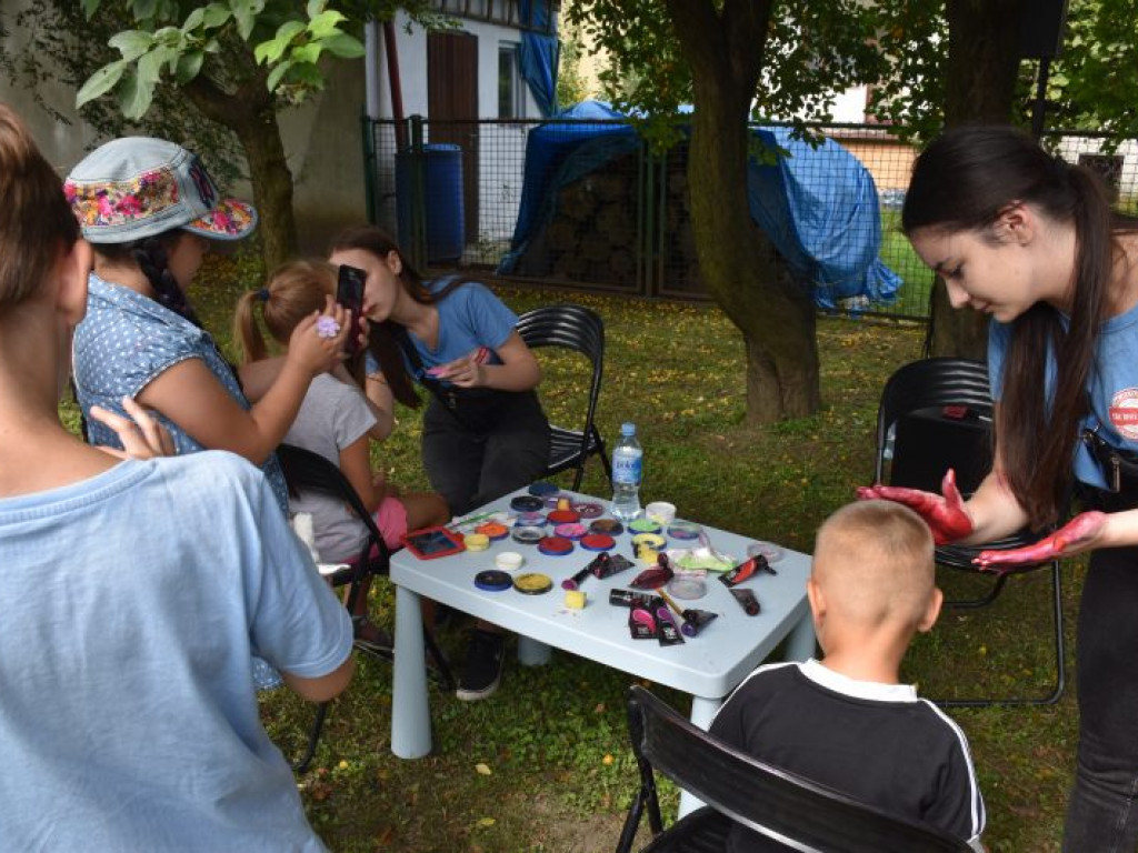 Doskonała zabawa i ogrom atrakcji podczas Wakacyjnego Pikniku w Tarnobrzegu [zdjęcia]