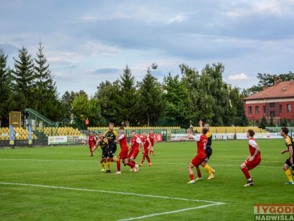Czwarty mecz, czwarte zwycięstwo Siarki. Tym razem z Czarnymi Połaniec [zdjęcia]