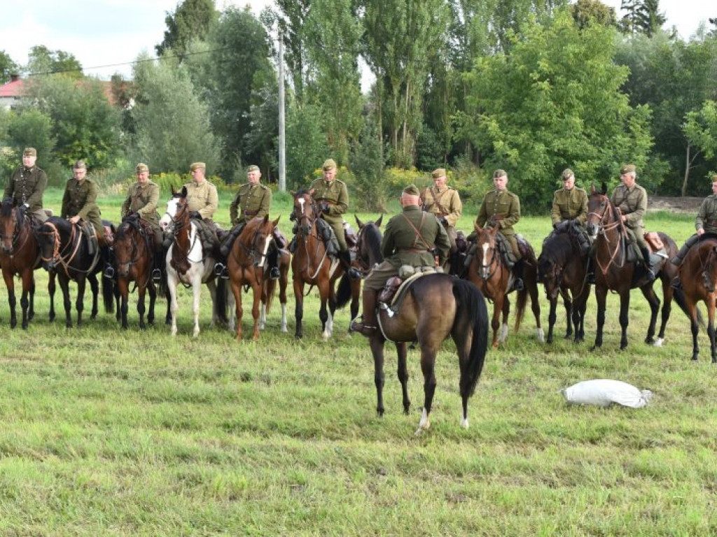 Kawaleryjskie popisy w Baranowie Sandomierskim [zdjęcia]