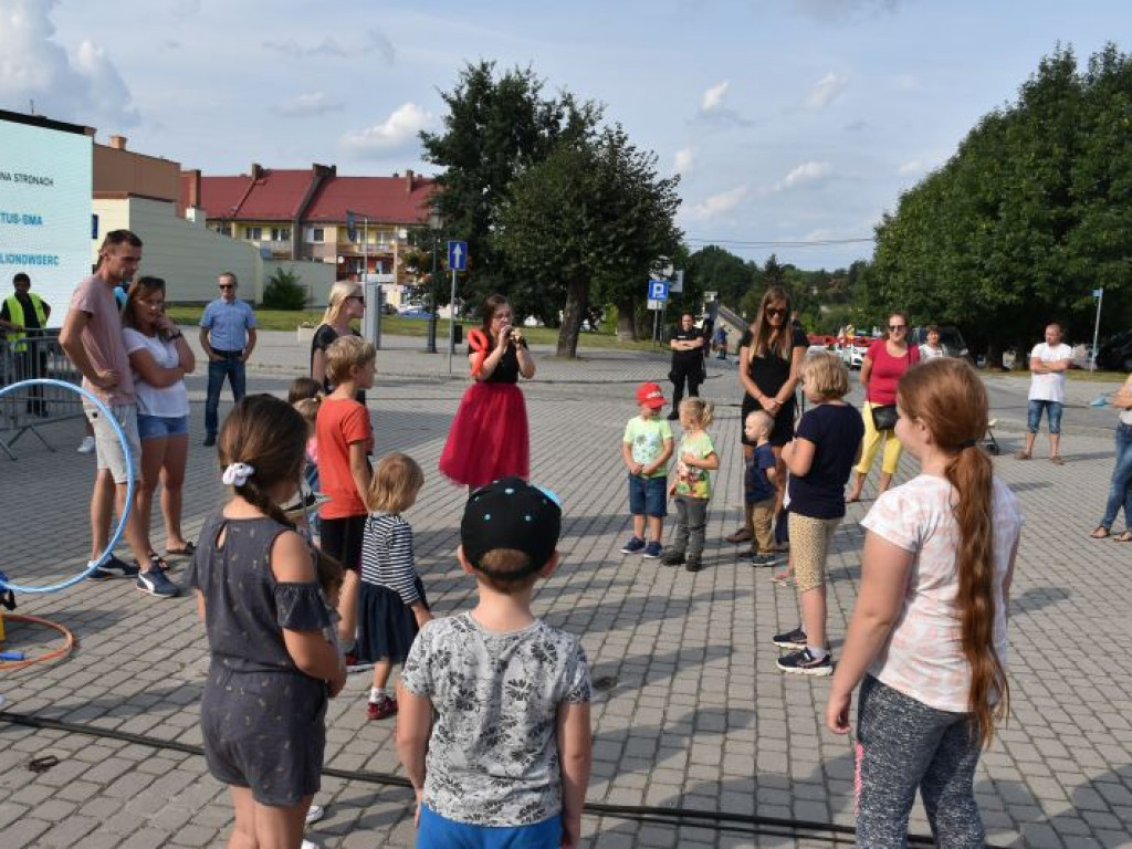 Tłumy na niedzielnym pikniku 