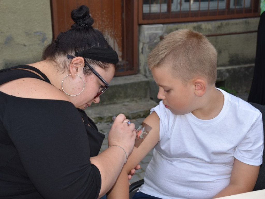 Tłumy na niedzielnym pikniku 