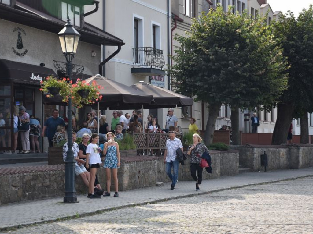 Tłumy na niedzielnym pikniku 