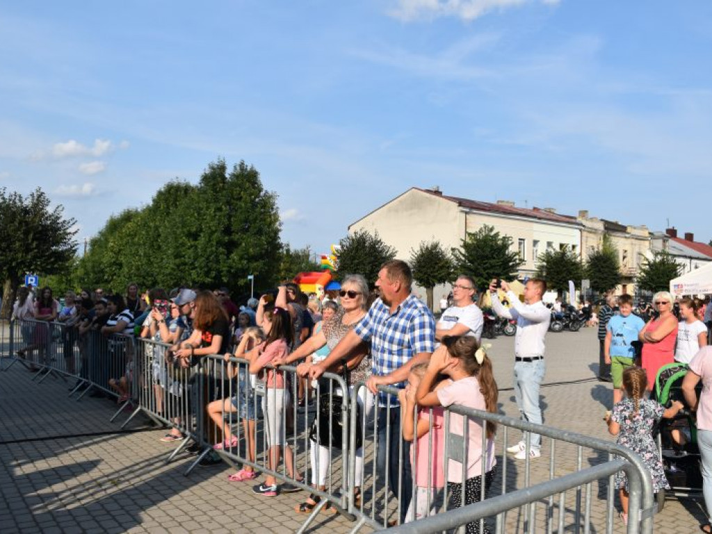 Tłumy na niedzielnym pikniku 