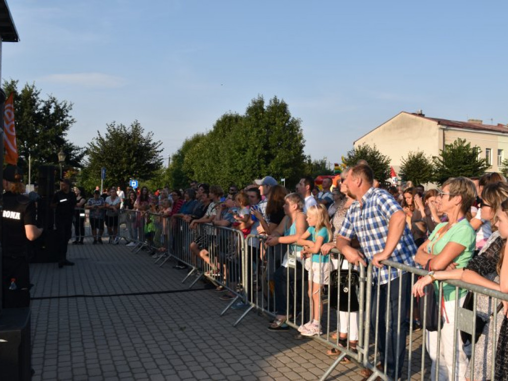 Tłumy na niedzielnym pikniku 