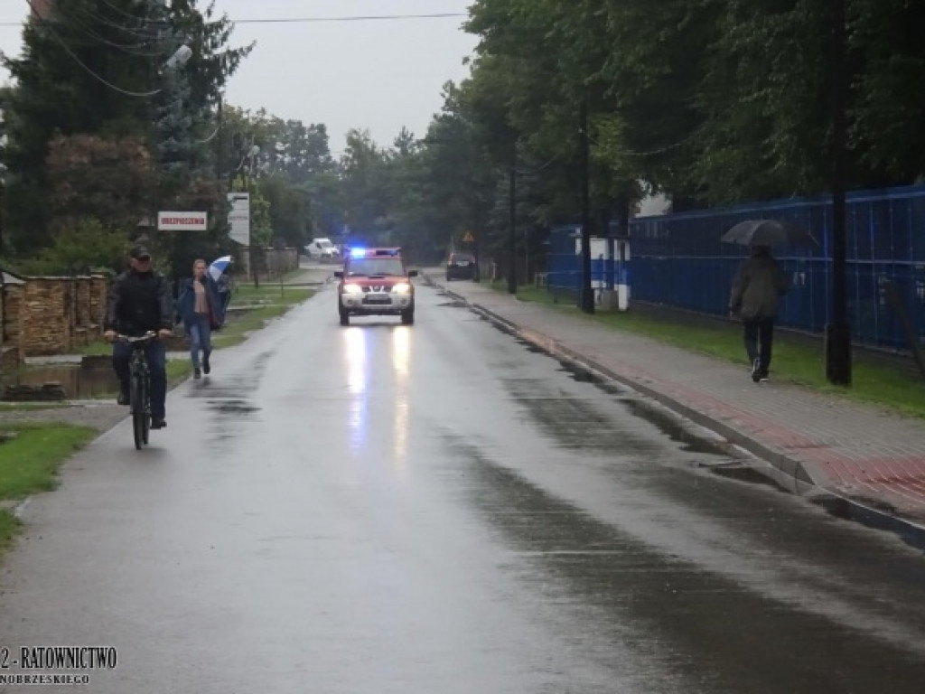 75 strażaków walczyło ze skutkami ulewy w Tarnobrzegu [zdjęcia]