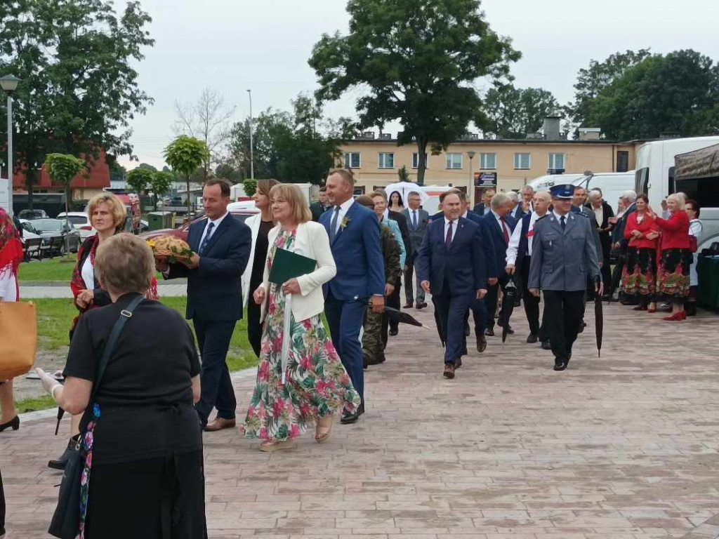 Święto plonów powiatu sandomierskiego w Łoniowie [zdjęcia]
