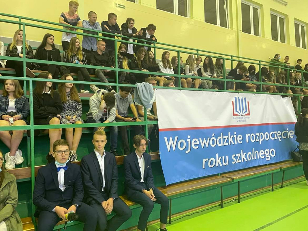 W Staszowie odbyła się wojewódzka inauguracja roku szkolnego [zdjęcia]