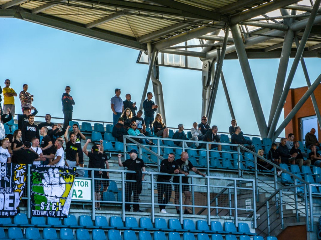 Siarka wygrywa po raz szósty z rzędu! Stal SW i Wisła przegrywają [zdjęcia]