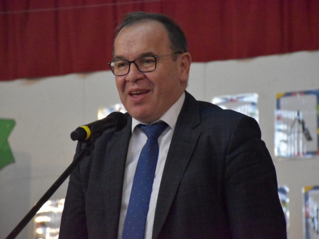 Tarnobrzeg. W Szkole Podstawowej nr 10 będą kształcić przyszłych mistrzów tenisa stołowego [zdjęcia]]
