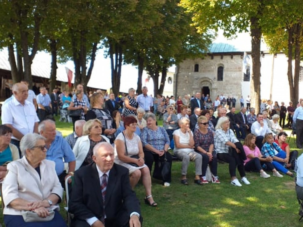 Tłumy na uroczystościach odpustowych w Sulisławicach [zdjęcia]