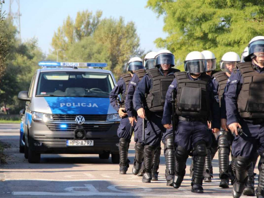 Wielkie ćwiczenia w elektrowni. Wojsko, straż i policja w akcji [zdjęcia]