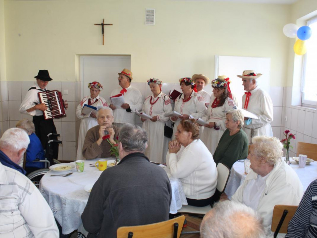 Pani Marianna z Tarnobrzega obchodziła setne urodziny [zdjęcia]