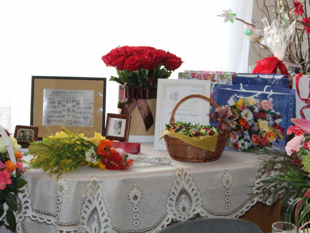 Pani Marianna z Tarnobrzega obchodziła setne urodziny [zdjęcia]