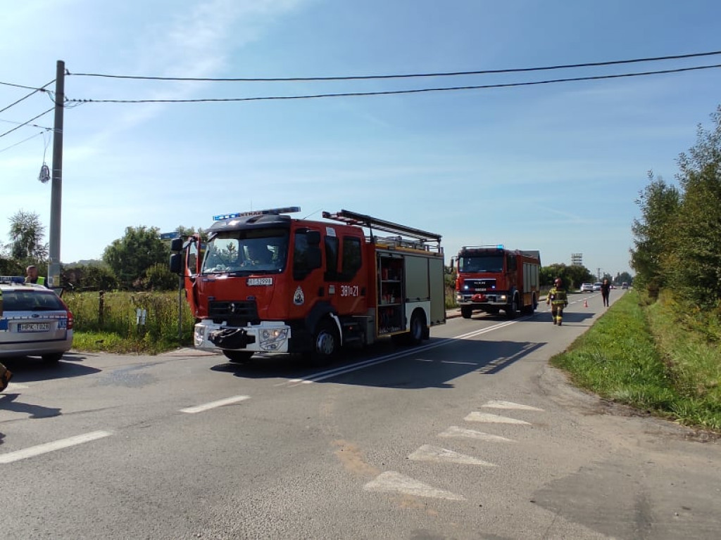 Tarnobrzeg. Zderzenie na ul. Litewskiej. Dwie osoby w szpitalu
