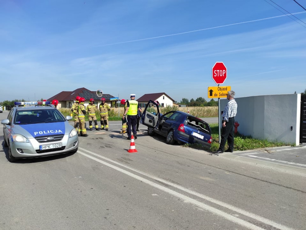 Tarnobrzeg. Zderzenie na ul. Litewskiej. Dwie osoby w szpitalu