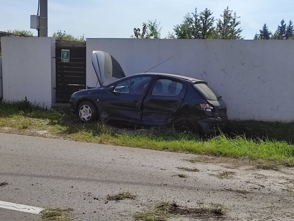 Tarnobrzeg. Zderzenie na ul. Litewskiej. Dwie osoby w szpitalu