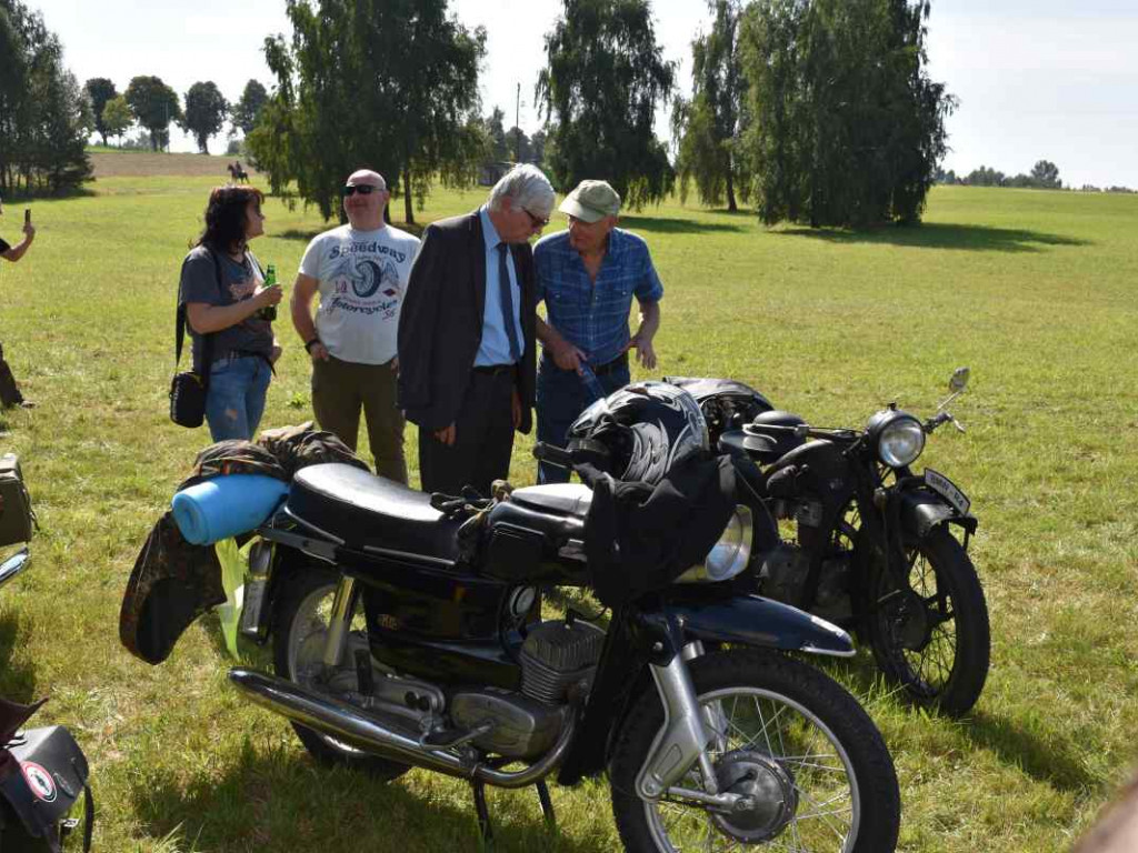 Aktorka Małgorzata Potocka była gościem inscenizacji historycznej poświęconej majorowi Hubalowi [dużo zdjęć]