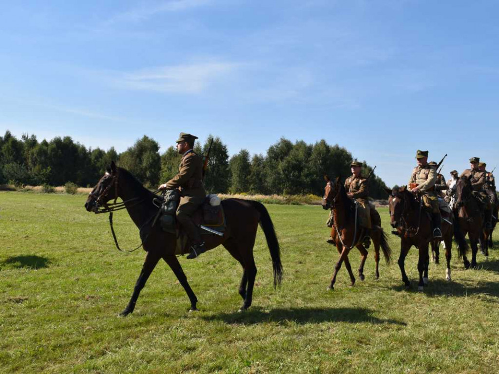 Aktorka Małgorzata Potocka była gościem inscenizacji historycznej poświęconej majorowi Hubalowi [dużo zdjęć]