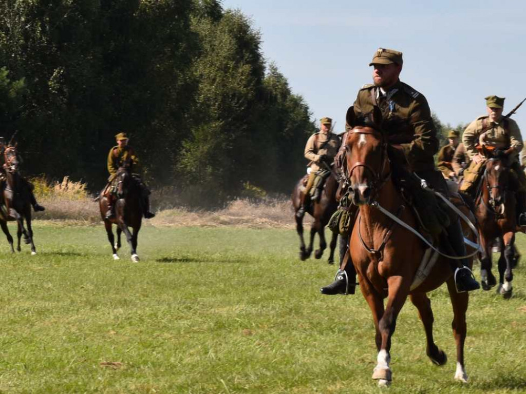 Aktorka Małgorzata Potocka była gościem inscenizacji historycznej poświęconej majorowi Hubalowi [dużo zdjęć]