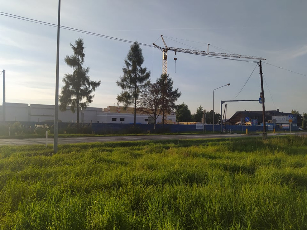 W Nowej Dębie trwa budowa Lidla. Kiedy otwarcie? [zdjęcia]