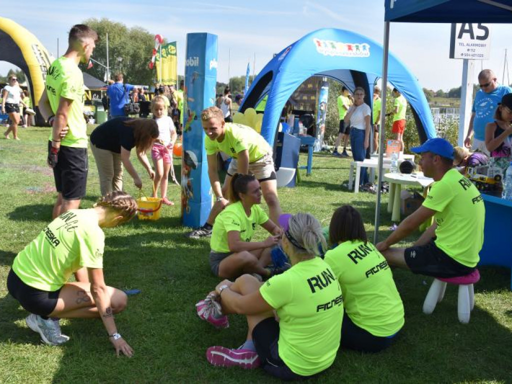 Run fit Elite w Tarnobrzegu. Przez piasek, błoto, wodę i zasieki  [zdjęcia]