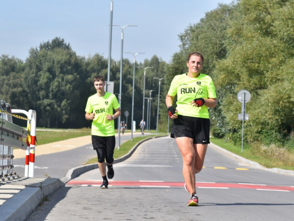 Run fit Elite w Tarnobrzegu. Przez piasek, błoto, wodę i zasieki  [zdjęcia]