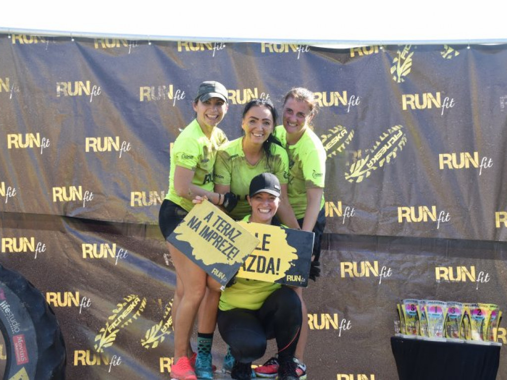 Run fit Elite w Tarnobrzegu. Przez piasek, błoto, wodę i zasieki  [zdjęcia]