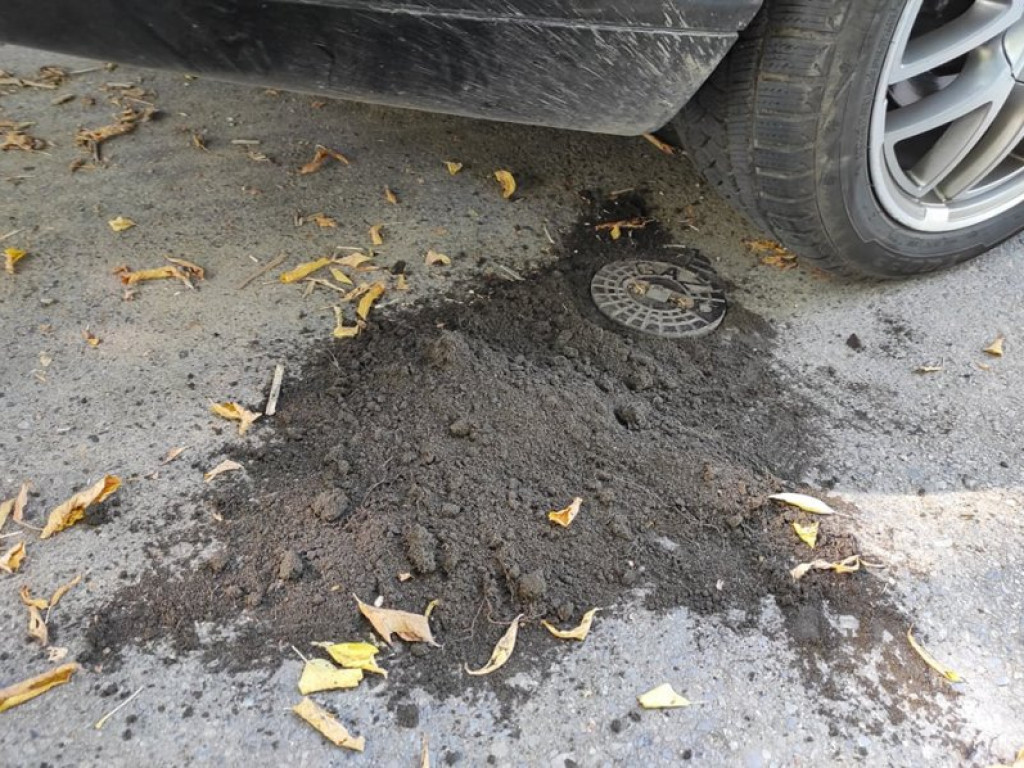 Wyciek gazu na osiedlu Serbinów w Tarnobrzegu! [zdjęcia]