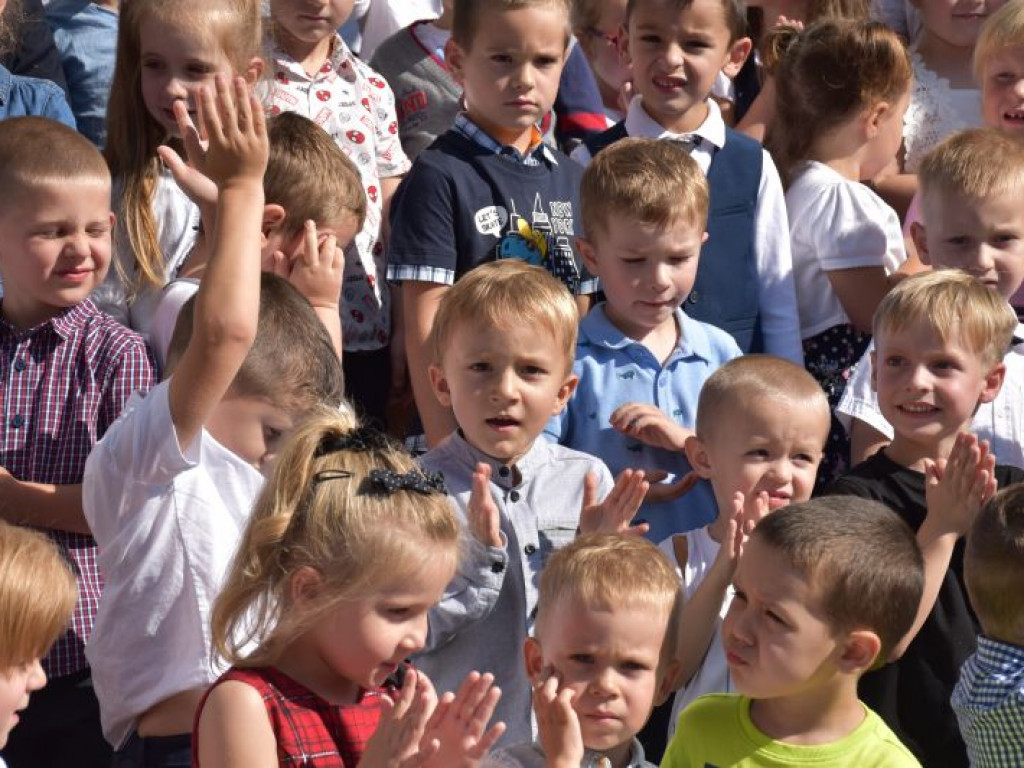 Były torciki, tańce i zabawy. 40. urodziny Przedszkola nr 13 w Tarnobrzegu [zdjęcia]
