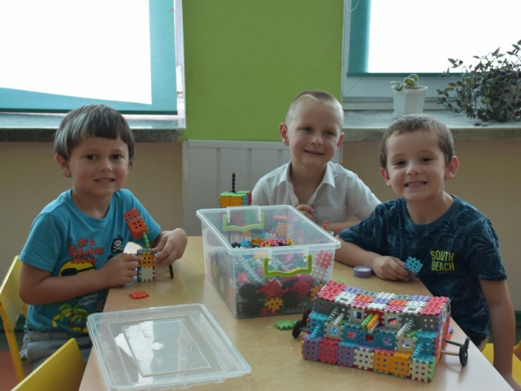 Były torciki, tańce i zabawy. 40. urodziny Przedszkola nr 13 w Tarnobrzegu [zdjęcia]