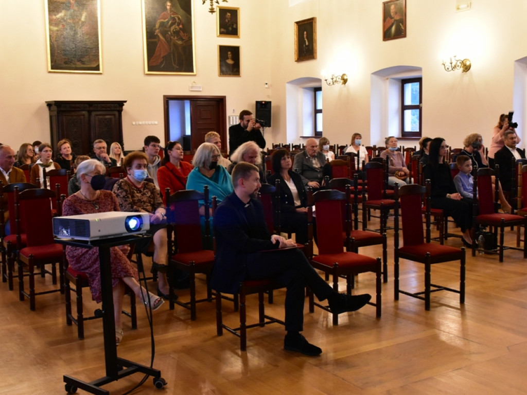 Sandomierz. Wyjątkowa okazja obejrzenia sandomierskiego rękopisu Norwida [zdjęcia]