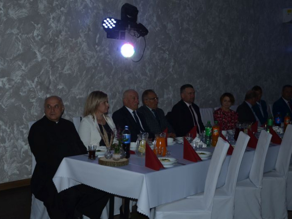 Blisko 50 par małżeńskich z gminy Klimontów otrzymało medale nadane przez Prezydenta RP [zdjęcia]