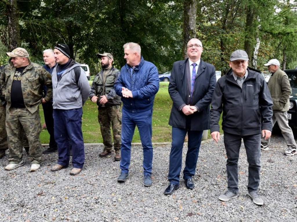 Wędkowali nad Jeziorem Tarnobrzeskim [zdjęcia]